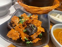 -馋三尺蟹粉小笼(人民广场店)