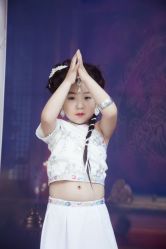 -爱儿宝孕妇儿童亲子摄影(月亮河店)