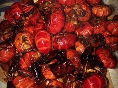 -扒虾小妹儿麻辣海鲜(宏图街店)