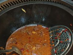 -袁小二大东北铁锅炖(吉祥村总部)