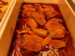 -大中华希尔顿酒店-念自助餐·嗨啤·小龙虾