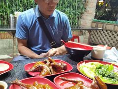 -光明刘冰乳鸽店(光明法政北路店)