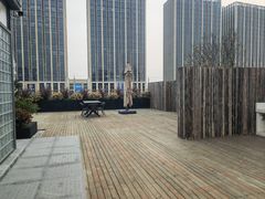 -华致酒行(沈砖公路店)