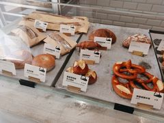 面包展柜-光作面包Voila Lumiere(中山店)