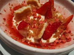 -阿妮叶李(光谷世界城店)