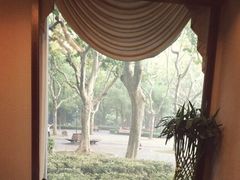 -御花园·粤菜·海鲜火锅(中山公园店)