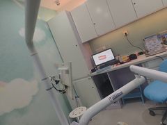 -维乐口腔(格林门诊长宁店)