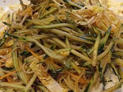 -老码头黑皮肘子锅包肉熏酱水饺(文政街店)