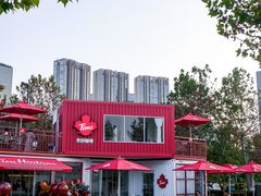 -东港音乐喷泉广场