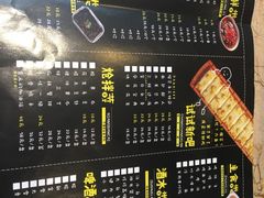 -喝丢一只鞋辣炒海鲜小烧烤(三八广场店)