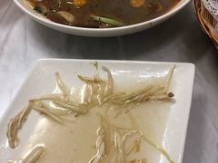 板栗烧鸡-翠茗农庄土菜馆(天目湖店)