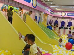 -孩子王(番禺万达广场店)