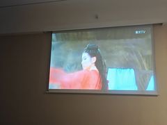 -欧辰国际酒店(重庆欢乐谷轻轨站店)