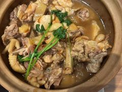 -齐齐衮·廟街生蚝雞煲(荔湾地铁站店)