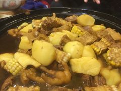排骨鸡爪锅-王记粘豆包柴火老灶