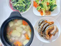 -悦芽照护月嫂+育儿嫂(杭州店)