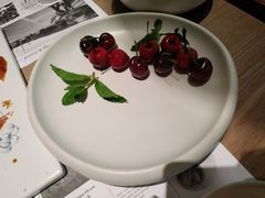 樱桃鹅肝-小大董·烤鸭(凤凰汇店)