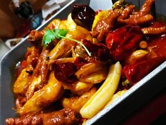 -辣尚瘾·烤鱼·新川菜(交大直营店)