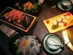 -湊湊火锅·茶憩(新中关购物中心店)