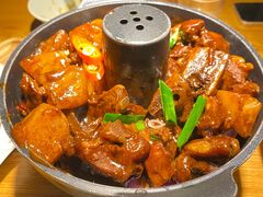 锅仔香焖小牛肉-弄堂里(雨花客厅店)