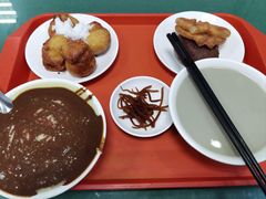 -护国寺小吃(动物园店)