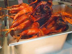 婆婆红板兔-鑫记婆婆兔·成都特产·兔头手撕兔(太古里店)