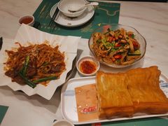 -悦得闲广式点心茶楼(蓝鲸世界店)