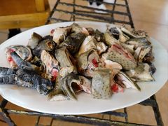 -东巴谷野生菌火锅餐厅