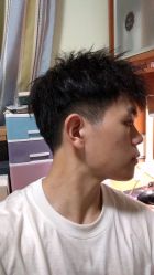 -镁连社·美联社