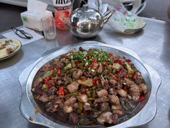 -廖哥泡椒兔(峨眉店)