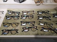 -Trend1881视光·蔡司视觉(领展广场店)