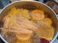 -潮界(LU·ONE凯德晶萃广场店)