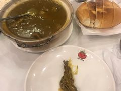 葡式咖喱崩沙牛腩-番茄屋葡式美食(总店)