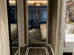 -成都华尔道夫酒店