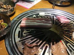 -老炉家木炭烤肉(长江国际店)
