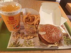 -麦当劳(新王府井店)