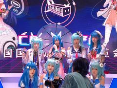 -东浩兰生上海世博展览馆