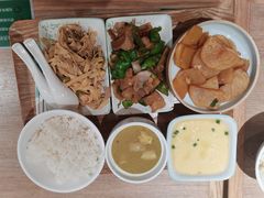 -老乡鸡(融科天地店)