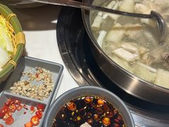 -喃喃椰·糟粕醋·椰子鸡火锅(七堡花园店)