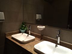 -西港航空酒店(银川南门广场机场巴士店)