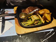 -半秋山西餐厅(巴南万达广场店)