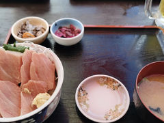 特等金枪鱼海鲜饭-海鮮市場長崎港(出島ワーフ店)