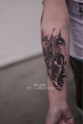 -周忆刺青原创设计定制