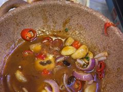 -霄汉牛三鲜湖北砂锅菜(万松园2店)