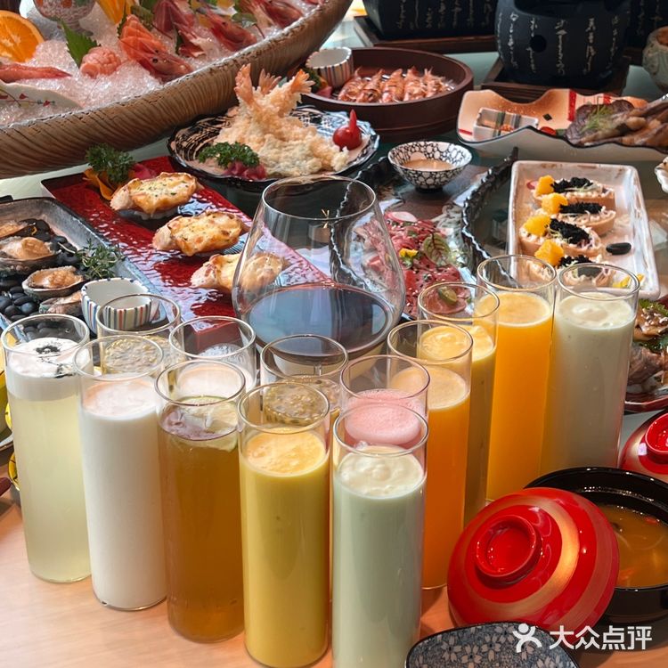 天… 不会还有人没吃过这家放题自助吧!随便点!