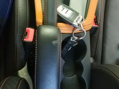 -协依奢侈品皮具护理(浦江店)