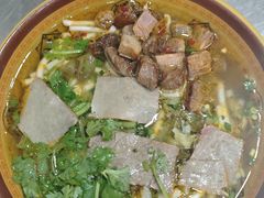 -花溪牛肉粉(八鸽岩店)