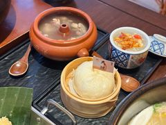 -银米·云南传统过桥米线(双廊黑金冠店)