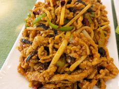 特色鱼香肉丝-桃子餐厅·天津菜(红星路直营店)