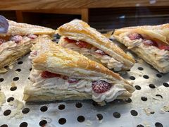 -红星前进面包牛奶公司(君太店)